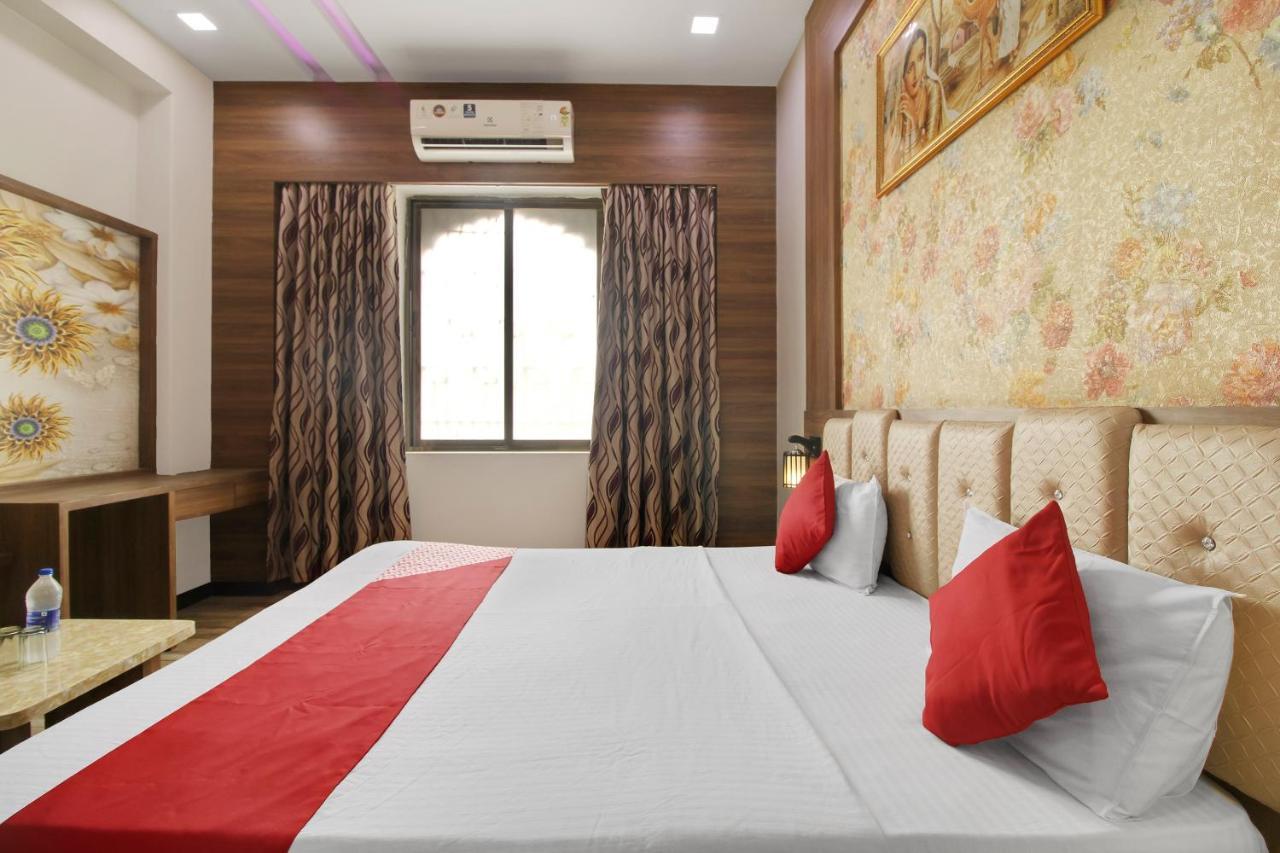 Hotel O Royal Guest House Ludhiana Exteriör bild