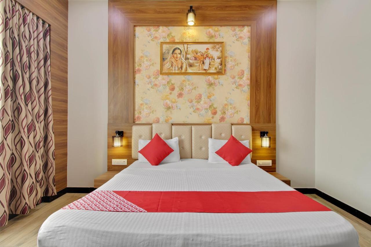 Hotel O Royal Guest House Ludhiana Exteriör bild