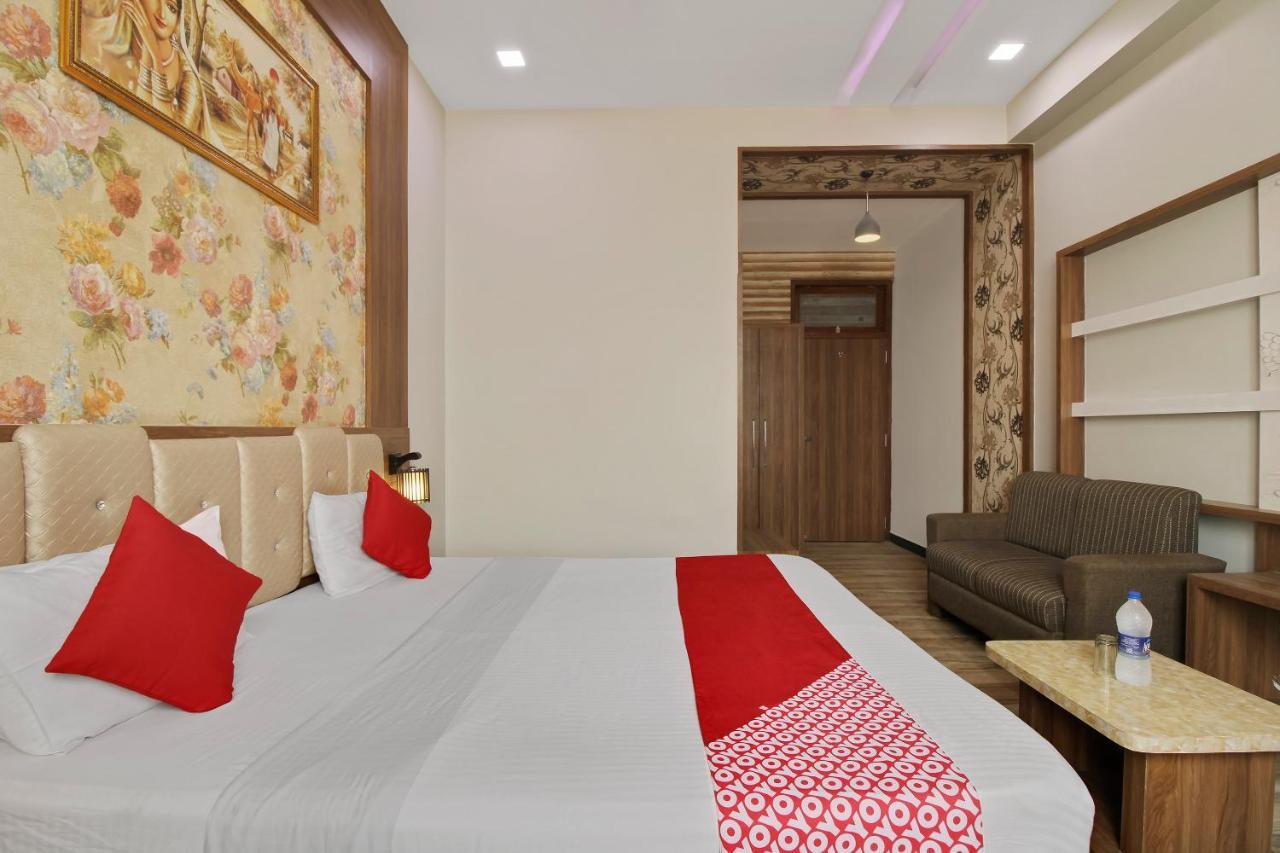 Hotel O Royal Guest House Ludhiana Exteriör bild